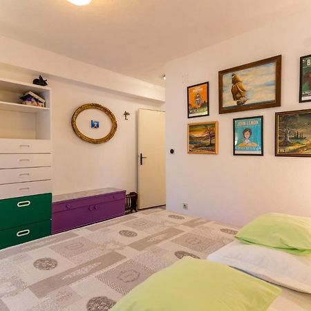 Maris Apartment Свети свети Филип и Яков Екстериор снимка