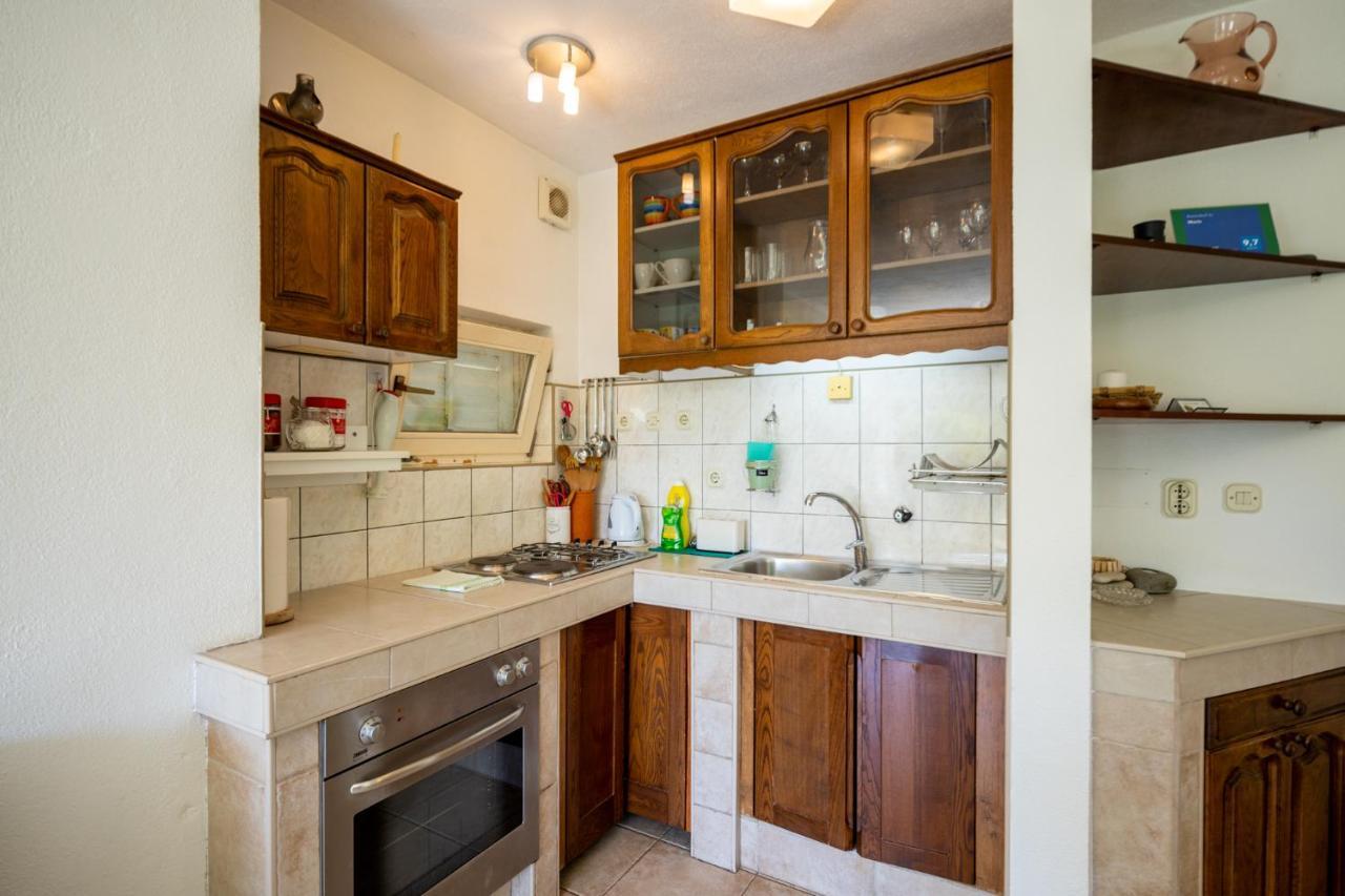 Maris Apartment Свети свети Филип и Яков Екстериор снимка